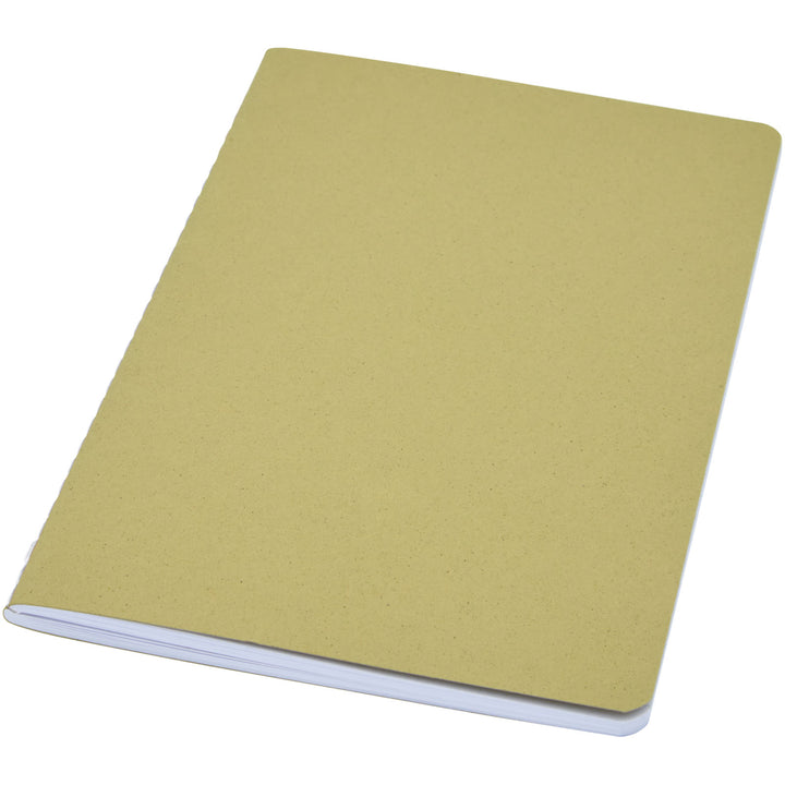 Fabia notesbog med cover af genbrugsmateriale