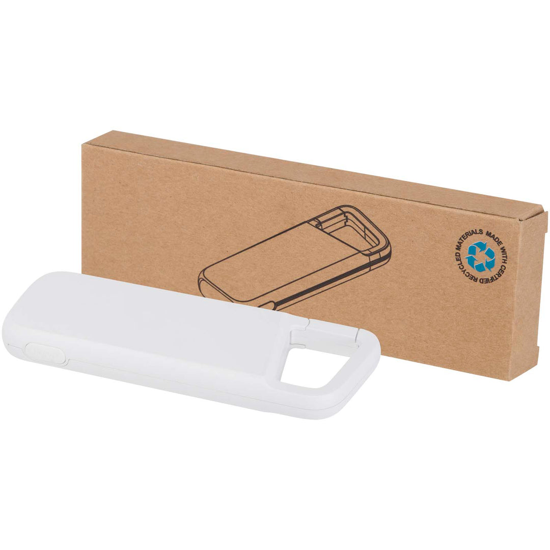 Alkes 5000 mAh 12 W vandafvisende powerbank i genvundet plast med karabinhage