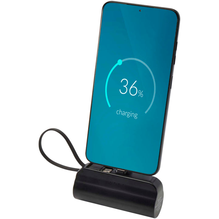 Alnair 5000 mAh 10 W Type-C powerbank i genvundet plast med indbygget holder og 2-i-1-kabel