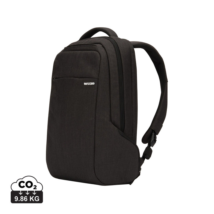 Incase ICON Slim Pack