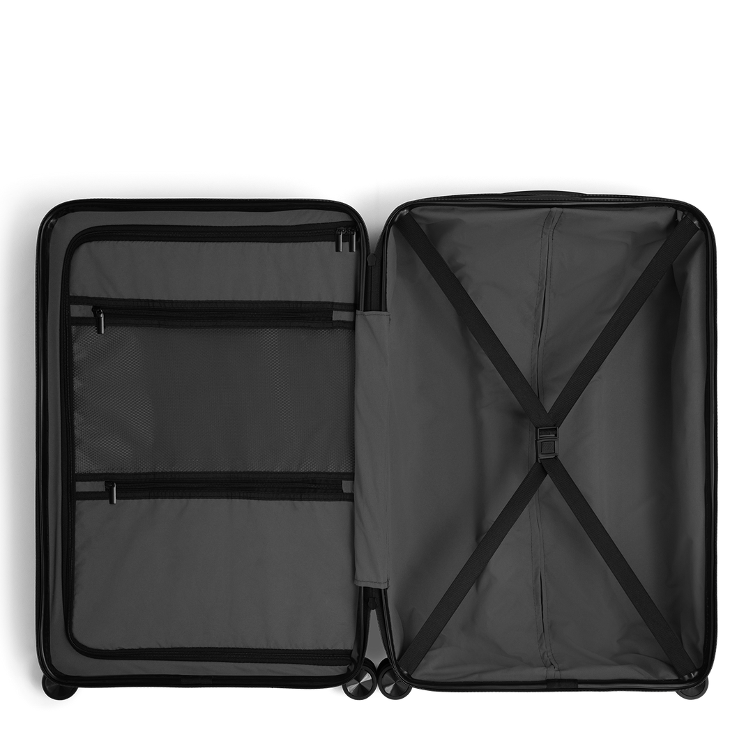 Travel suitcase - 65 cm