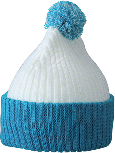 Knitted Cap with pompom