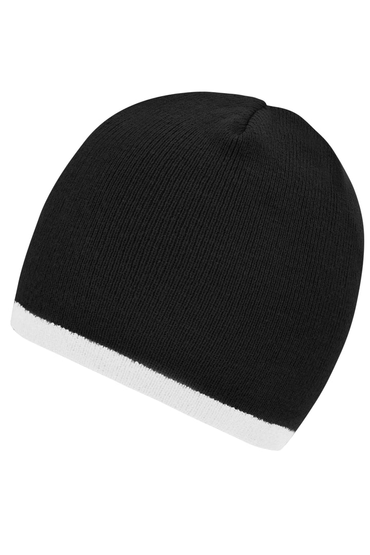 Beanie with contrasting border