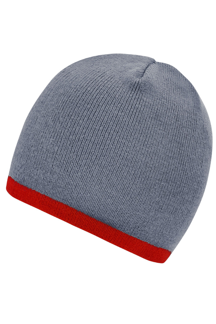 Beanie with contrasting border