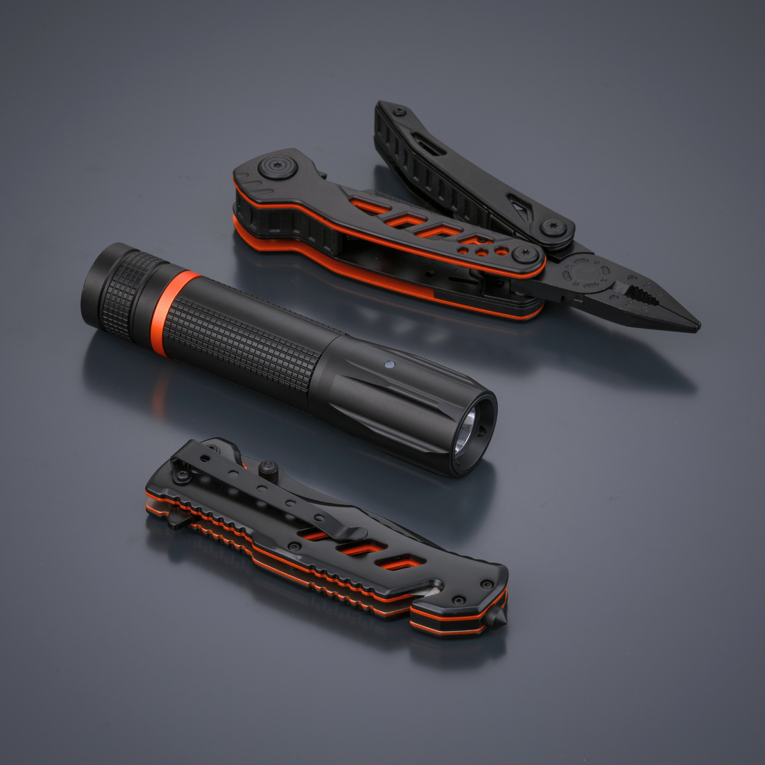 Optima Multiset: multitool, rescue knife & small flashlight