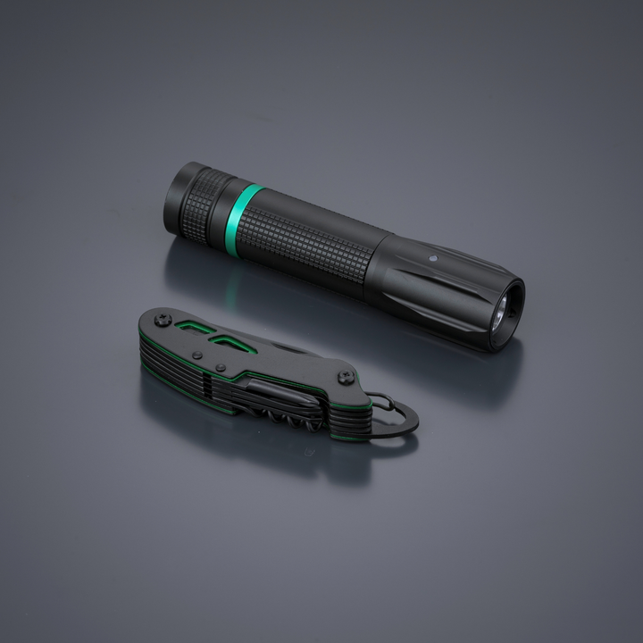 Optima Small Set: pocket knife & flashlight